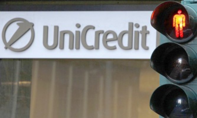 UniCredit SpA va concedia 8.500 de angajaţi